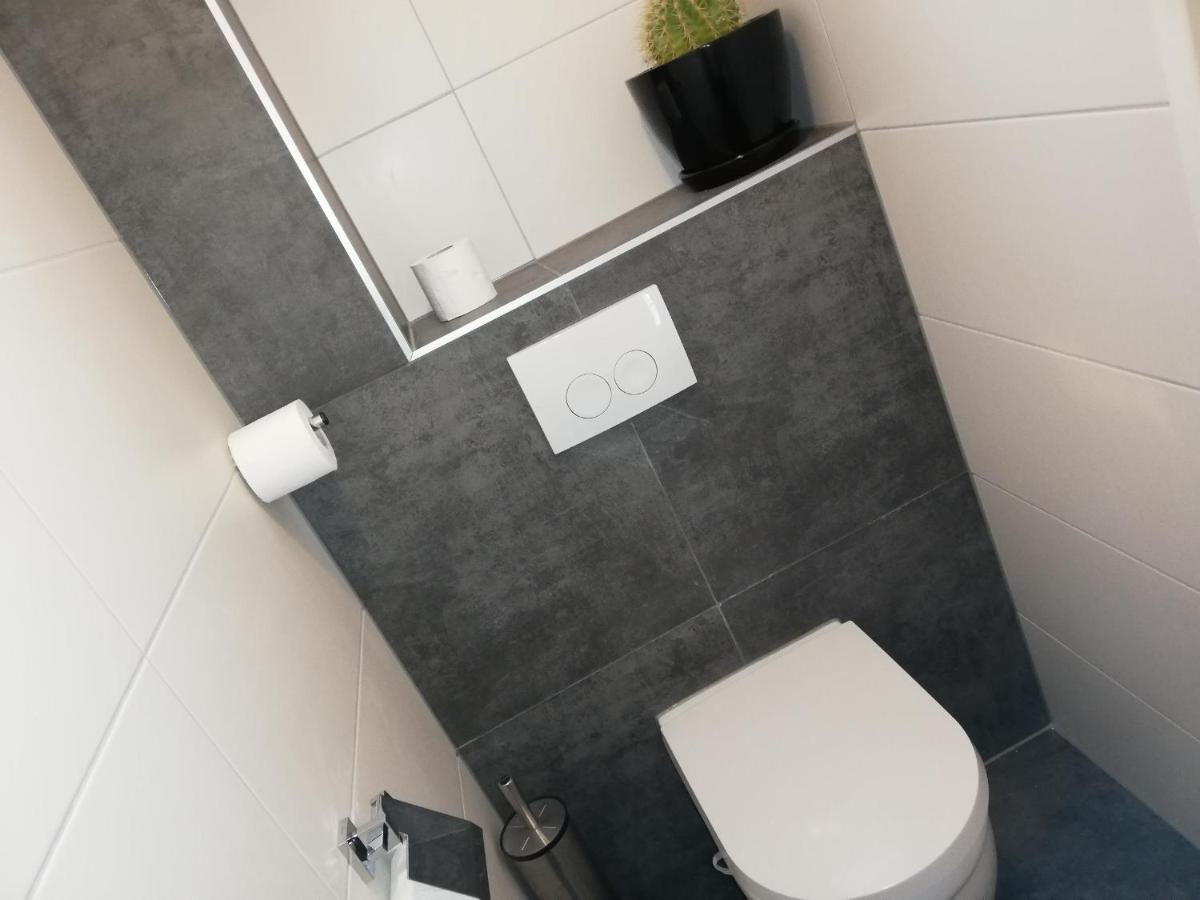 Wadsuper Vakantiewoning Paesens Moddergat Aan De Waddenzee Bagian luar foto